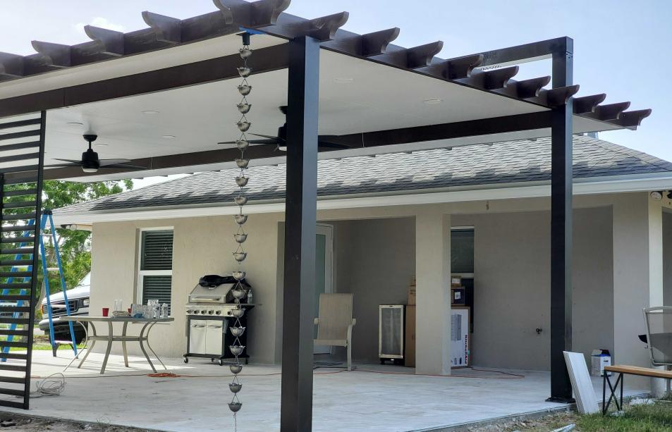 Wooden simulation terrace with 3 fans and LED lights