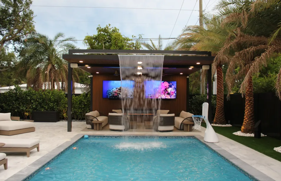 Steel outdoor kitchen with imitation wood pergola